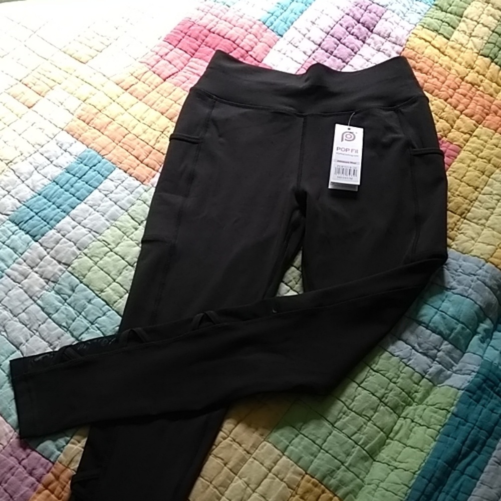 POPfit athleisure leggings size M